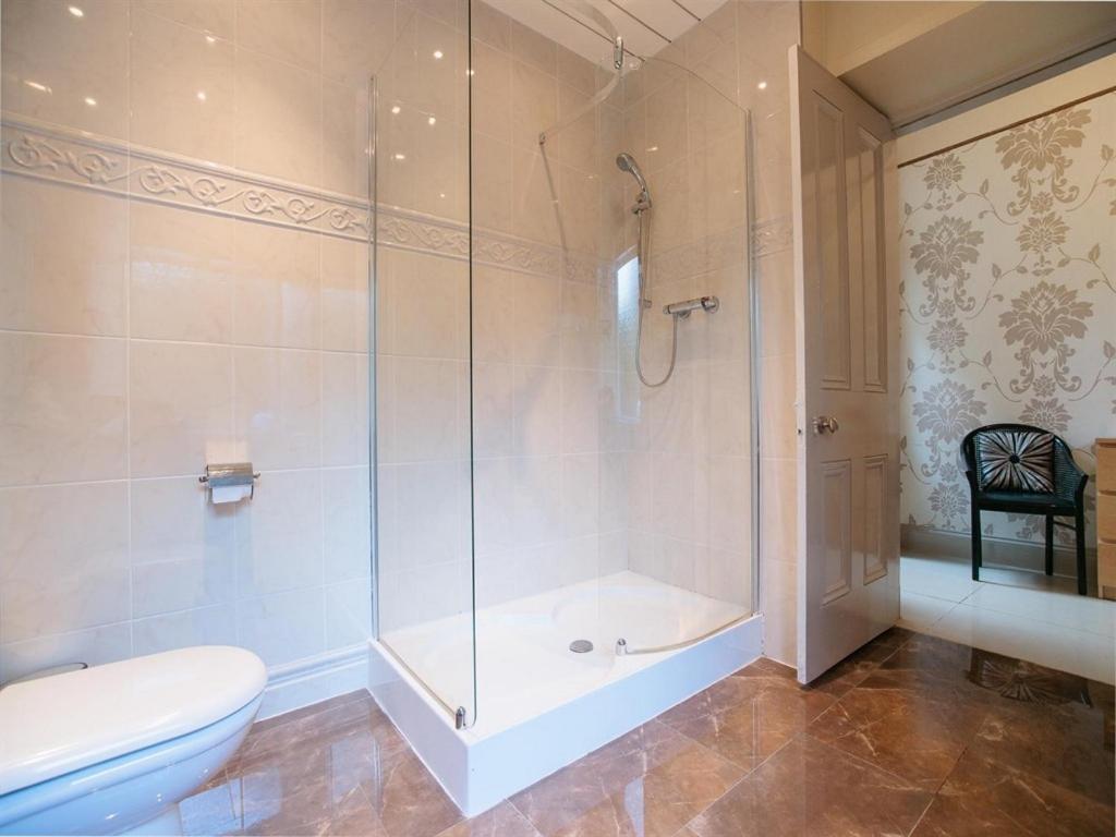 Busby Apartments Глазгоу Стая снимка