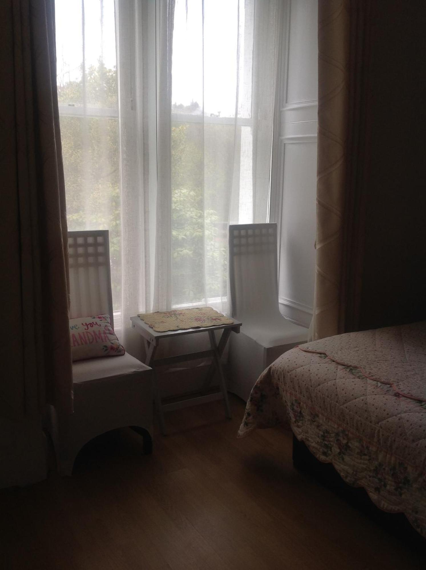 Busby Apartments Глазгоу Екстериор снимка