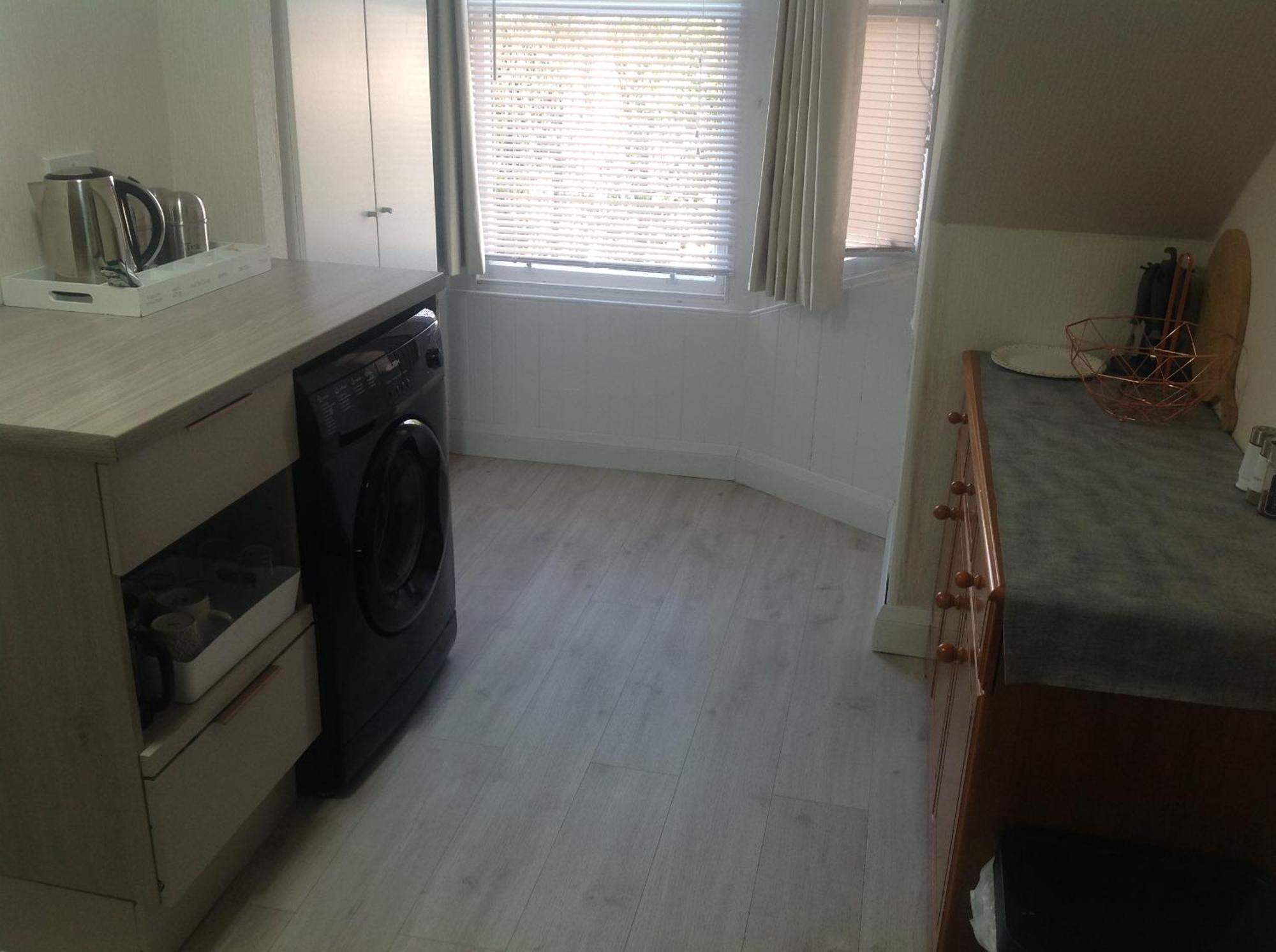 Busby Apartments Глазгоу Екстериор снимка